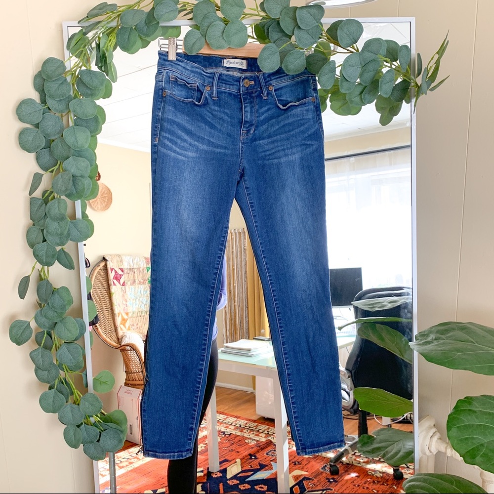 MADEWELL Skinny Skinny Ankle Zip Jeans in Sky Wash - Picture 3 of 9